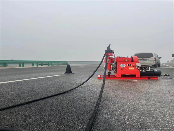 金华马路路基路面开裂下沉注浆加固灌浆